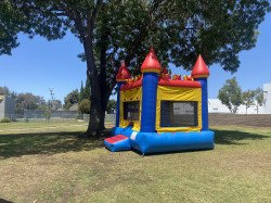 IMG 4906 1670870765 Classic Castle Bounce House